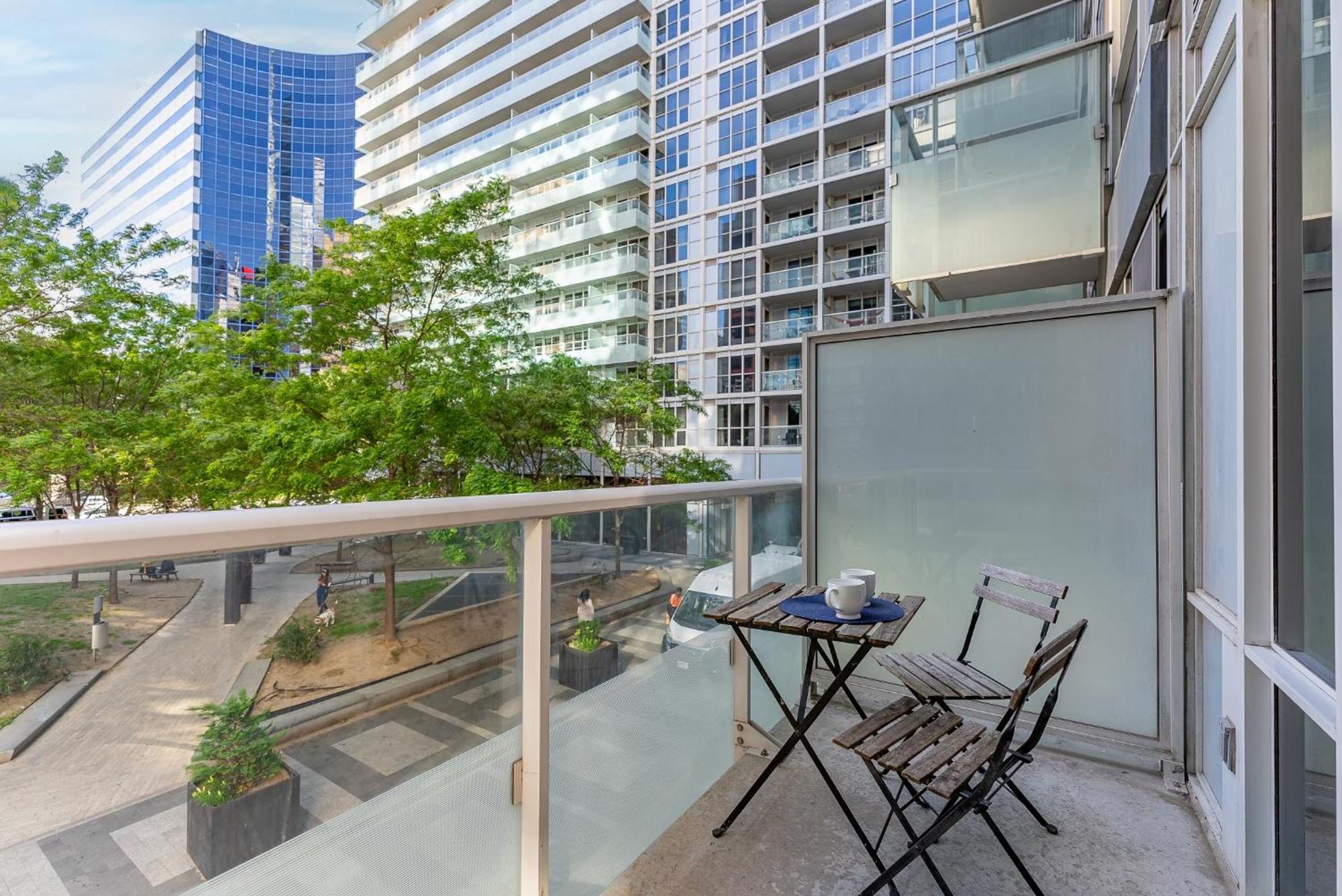 2Br 2Bth Apt-Rogers Center-Cn Tower-Free Parking Apartment Toronto Luaran gambar